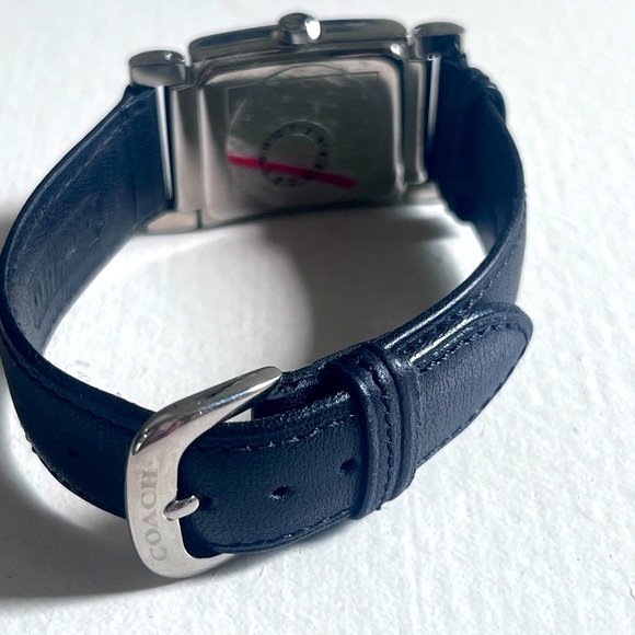 Ladies Coach Wristwatch - Picture 2 of 3